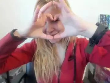 Chaturbate Nude Webcam of artsyandcraftsy_