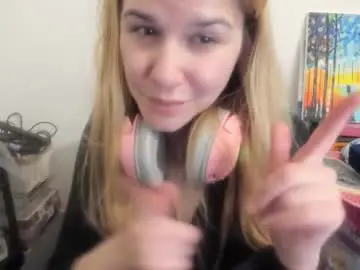 Chaturbate Best live sex cam show of artsyandcraftsy_