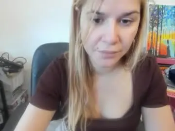 Chaturbate Sex Chat of artsyandcraftsy_