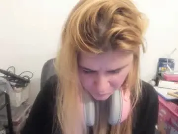 Chaturbate Watch Live Sex Cams of artsyandcraftsy_