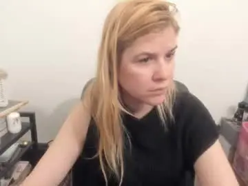 Chaturbate Watch Live Sex Cams of artsyandcraftsy_