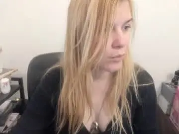 Chaturbate Best Webcam of artsyandcraftsy_