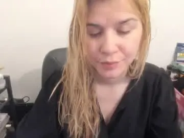 Chaturbate Sex Chat of artsyandcraftsy_