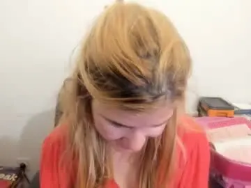 Chaturbate Sex Chat of artsyandcraftsy_