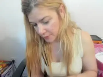 Chaturbate Free Live Porn of artsyandcraftsy_