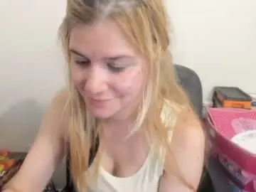 Chaturbate Adult Webcam of artsyandcraftsy_
