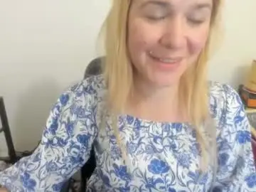 Chaturbate Private Sex Chat of artsyandcraftsy_