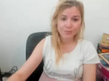 Chaturbate Best live sex cam show of artsyandcraftsy_