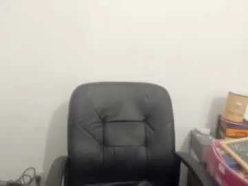 Chaturbate Adult Video Chat of artsyandcraftsy_