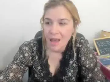 Chaturbate Adult Webcam of artsyandcraftsy_
