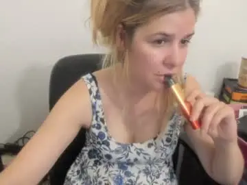 Chaturbate Private Sex Chat of artsyandcraftsy_