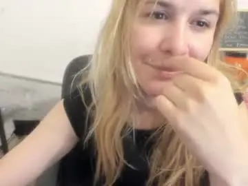 Chaturbate Private Sex Chat of artsyandcraftsy_