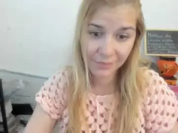 Chaturbate Watch Live Sex Cams of artsyandcraftsy_