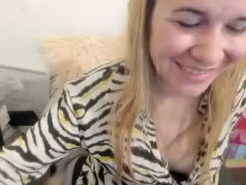 Chaturbate Adult Webcam of artsyandcraftsy_