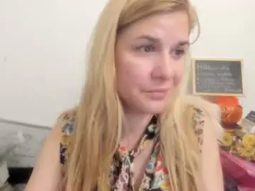 Chaturbate Adult Webcams of artsyandcraftsy_