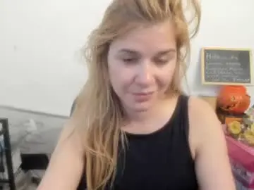 Chaturbate Adult Webcams of artsyandcraftsy_