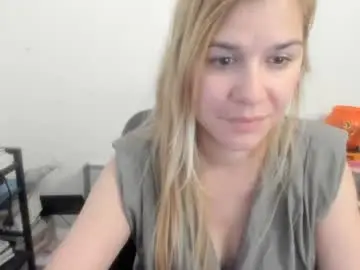 Chaturbate Adult Webcam of artsyandcraftsy_