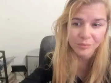Chaturbate Best live sex cam show of artsyandcraftsy_