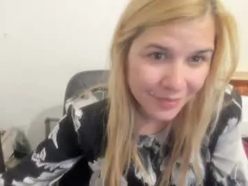Chaturbate Best live sex cam show of artsyandcraftsy_