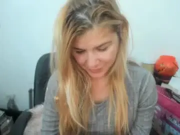 Chaturbate Best Webcam of artsyandcraftsy_