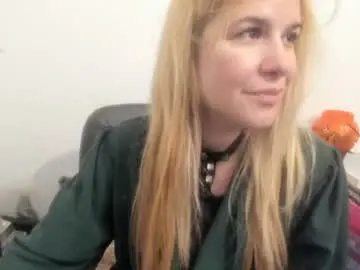Chaturbate Best live sex cam show of artsyandcraftsy_