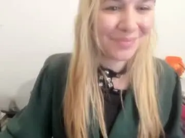 Chaturbate Sex Chat of artsyandcraftsy_