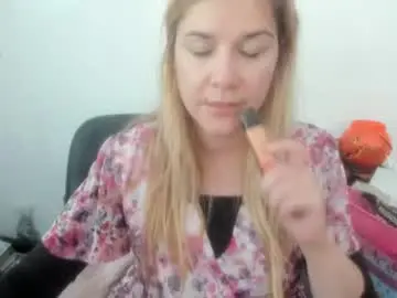 Chaturbate Best live sex cam show of artsyandcraftsy_