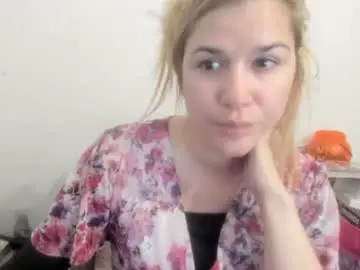 Chaturbate Private Sex Chat of artsyandcraftsy_