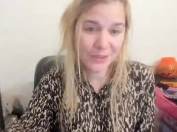 Chaturbate Adult Webcam of artsyandcraftsy_