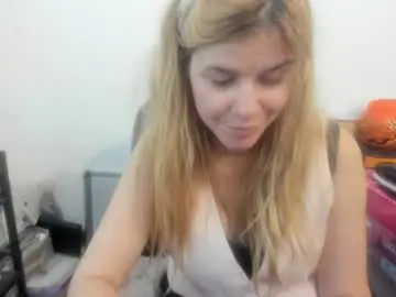 Chaturbate Best live sex cam show of artsyandcraftsy_