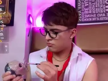 Chaturbate Live Porn of lucas_lovee