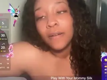 Chaturbate Sex Cam of yourmommysilk