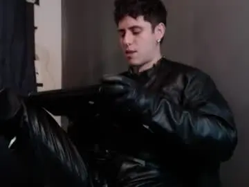 Chaturbate Live Porn of antonnello_