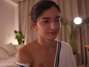 Chaturbate Adult Webcam of ellelure_