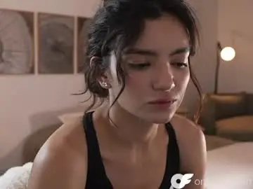 Chaturbate Live Porn of ellelure_