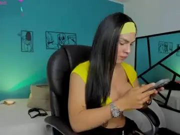 Chaturbate Watch Live Sex Cams of honey__kiss