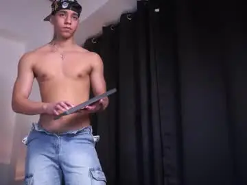 Chaturbate Best live sex cam show of josep_davies