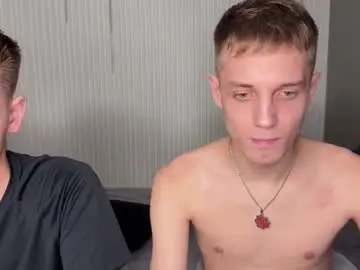 Chaturbate Nude Webcam of sky_hunter