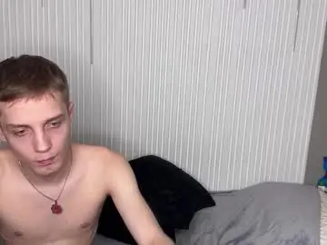 Chaturbate Free Live Porn of sky_hunter