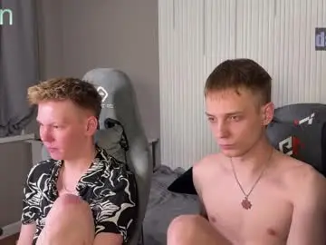 Chaturbate Live Porn of sky_hunter