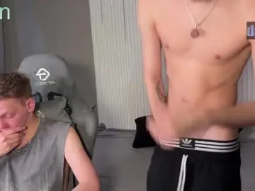 Chaturbate Watch Live Sex Cams of sky_hunter