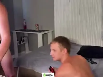 Chaturbate Free Live Porn of sky_hunter