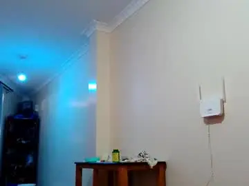 Chaturbate Adult Video Chat of curvyzozo