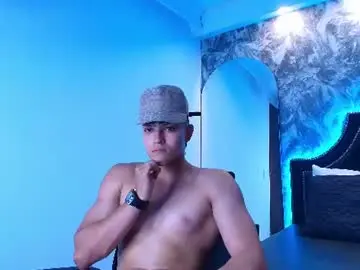 Chaturbate Free Live Porn of dilanmiller_