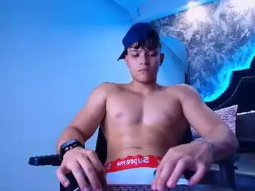 Chaturbate Adult Webcams of dilanmiller_