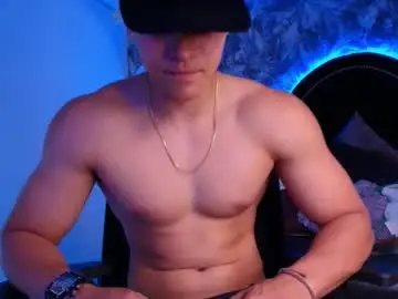 Chaturbate Free Live Porn of dilanmiller_