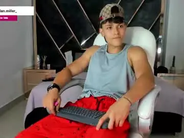 Chaturbate Adult Video Chat of dilanmiller_
