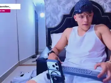 Chaturbate Sex Chat of dilanmiller_