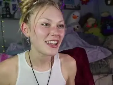 Chaturbate Sex Chat of lilfknsquirt