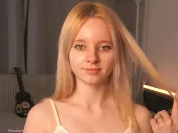 Chaturbate Live Sex Cam of seebunny